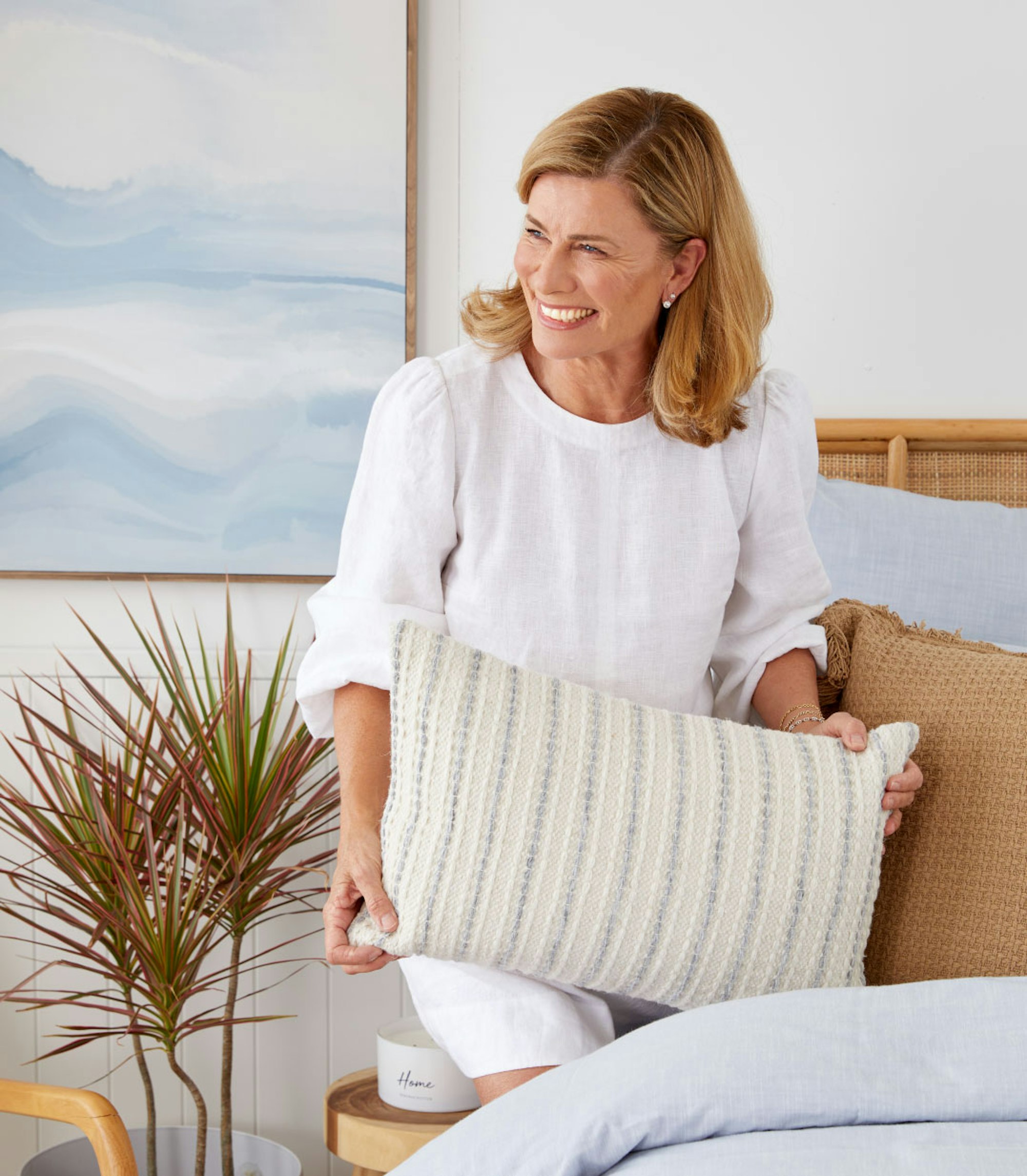 deborah hutton bedroom